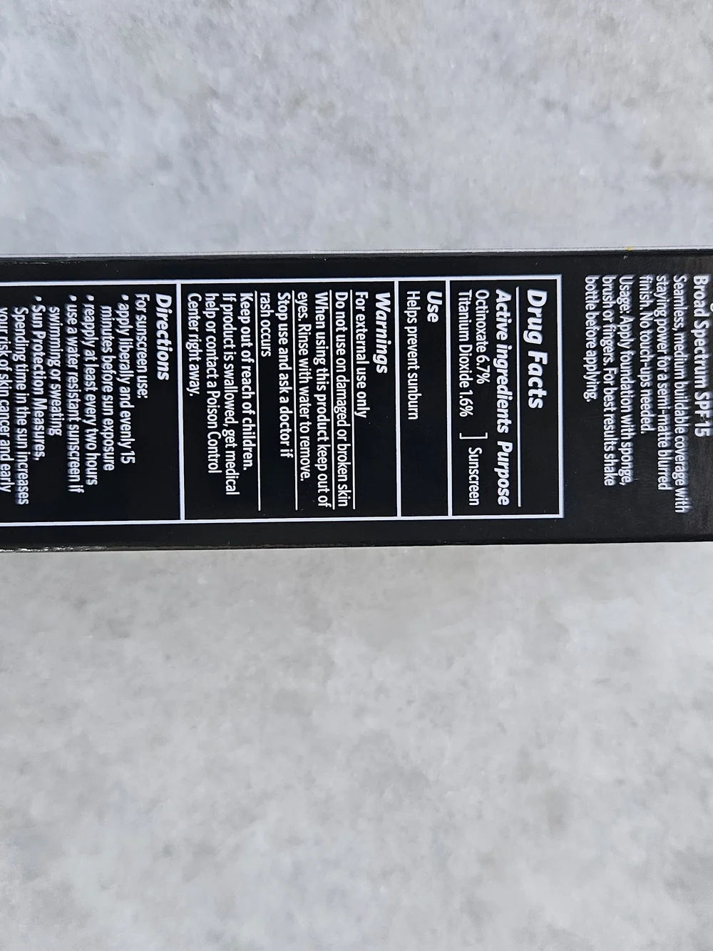 Bobbi Brown Weightless Skin Foundation